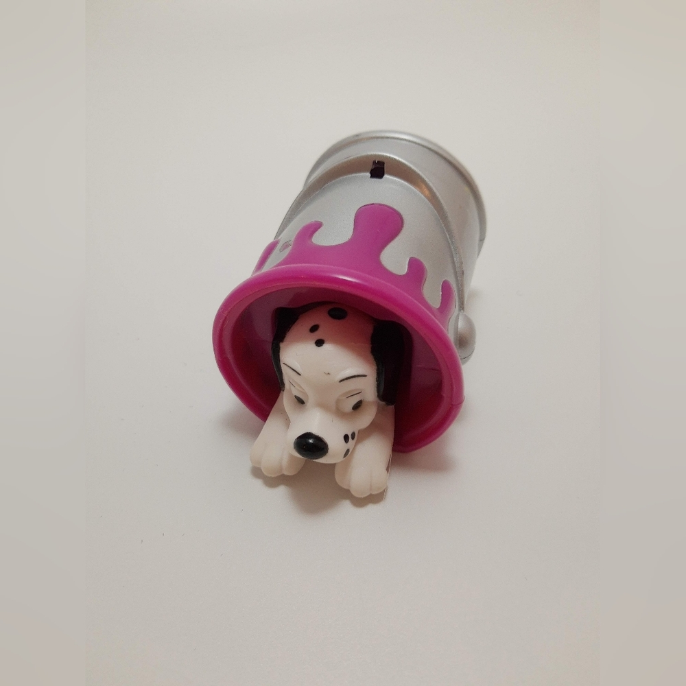 101 Dalmatian Figurines/Toys made by Disney. A few tiny scuffs.